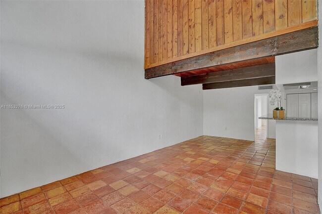 Foto del edificio - 19208 NE 25th Ave