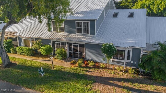 Foto del edificio - 3408 Timberwood Cir