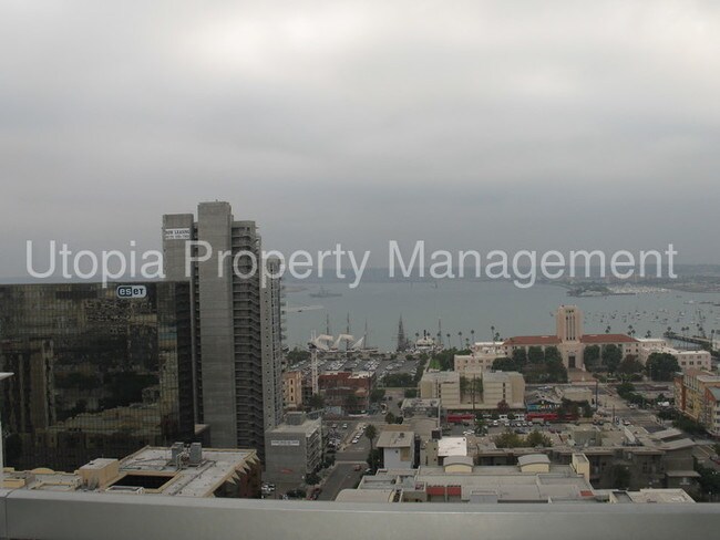 Foto del edificio - 300 W Beech St