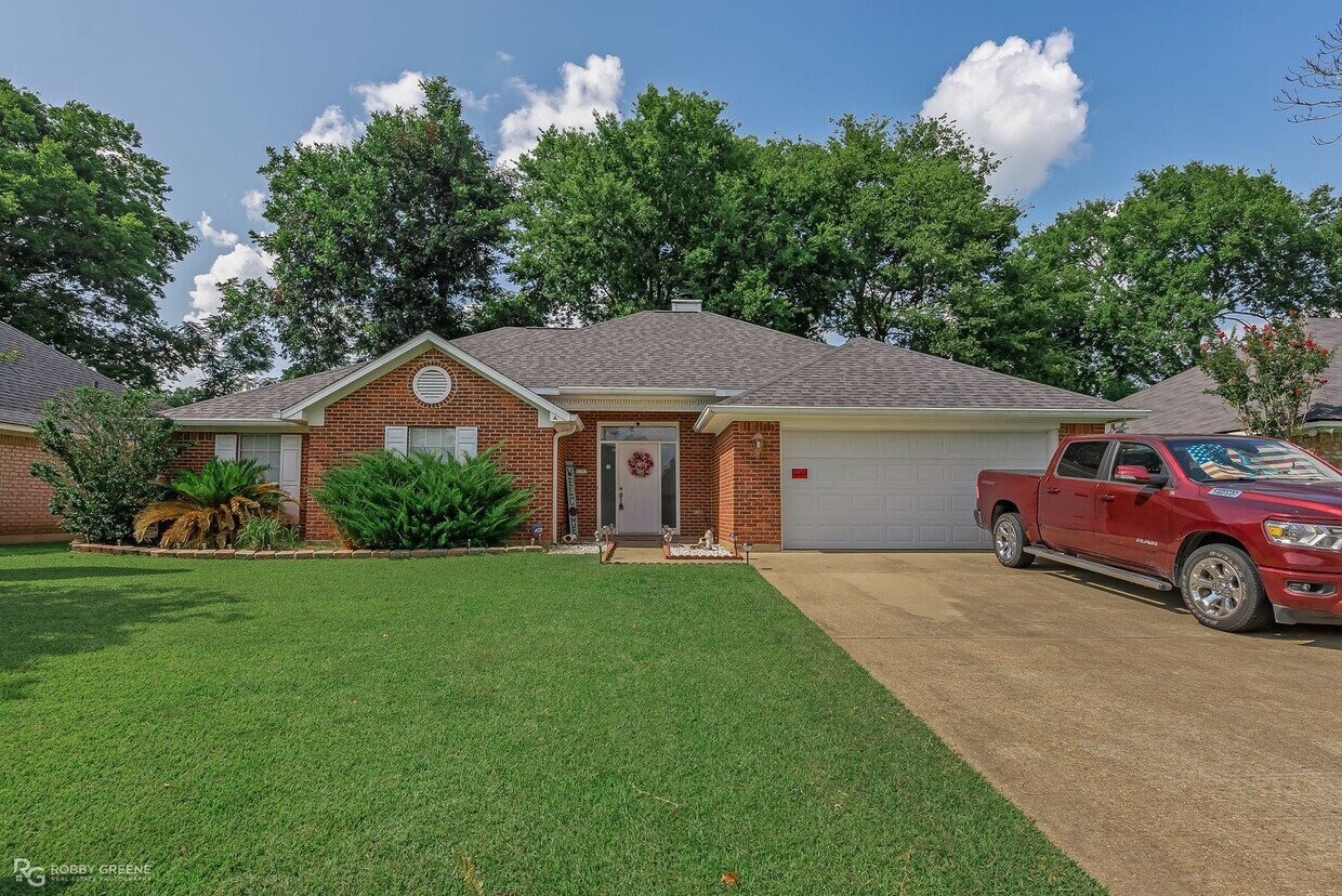 3 br, 2 bath House 5191 Tara Lane House Rental in Bossier City, LA