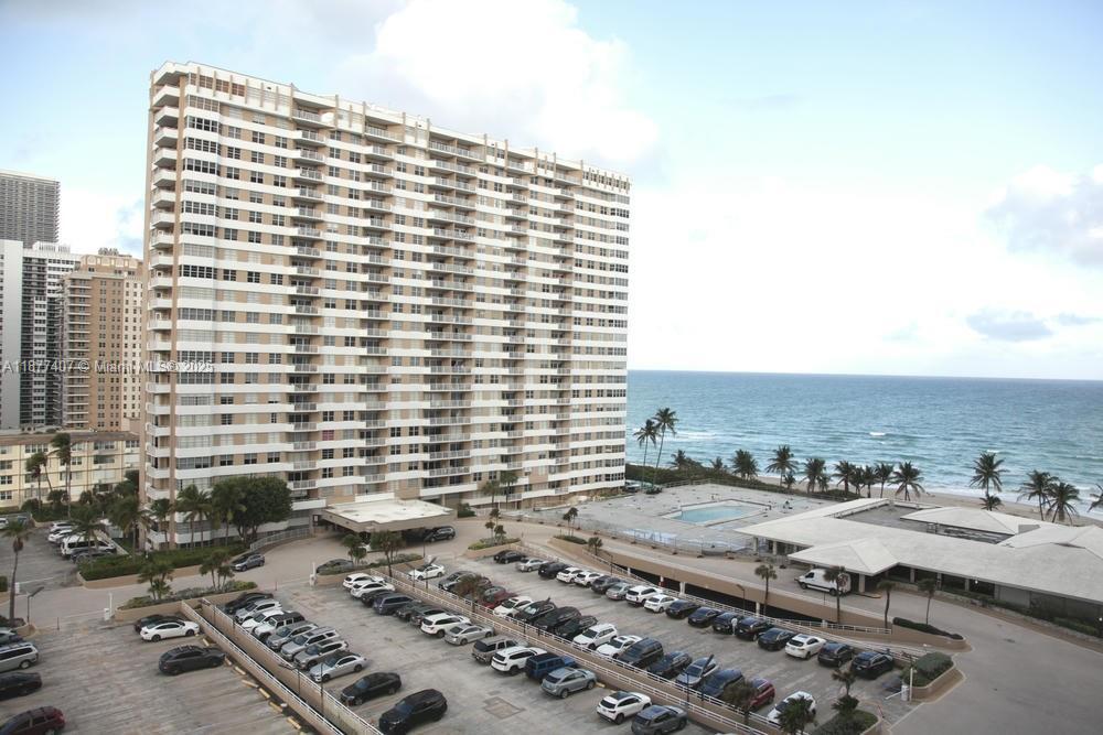 Primary Photo - 1980 S Ocean Dr