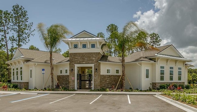 Building Photo - 240 Blue Creek Way