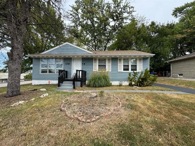 Foto principal - 8629 Elwyn Dr