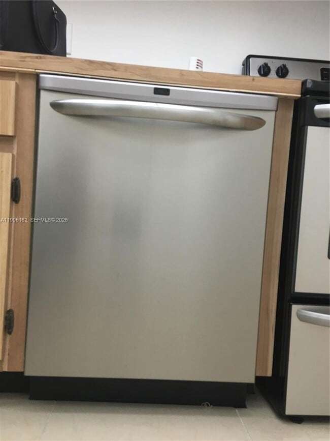 Foto del edificio - 8760 SW 133rd Avenue Rd