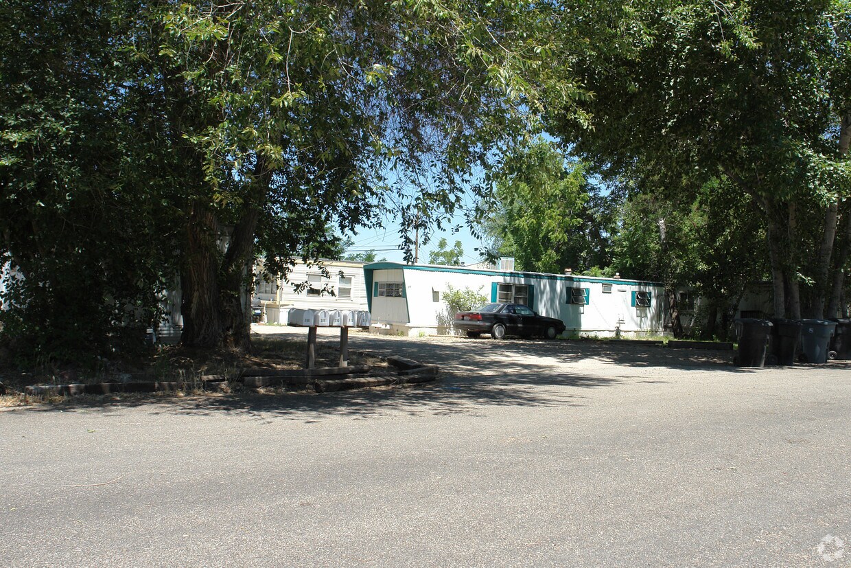 Foto del edificio - 306 E 34th St