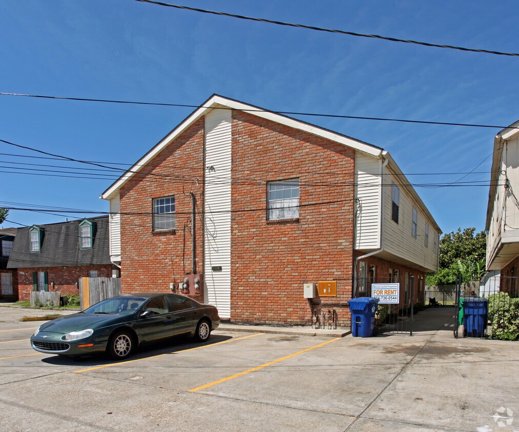 Primary Photo - 1428-1432 Hickory Ave
