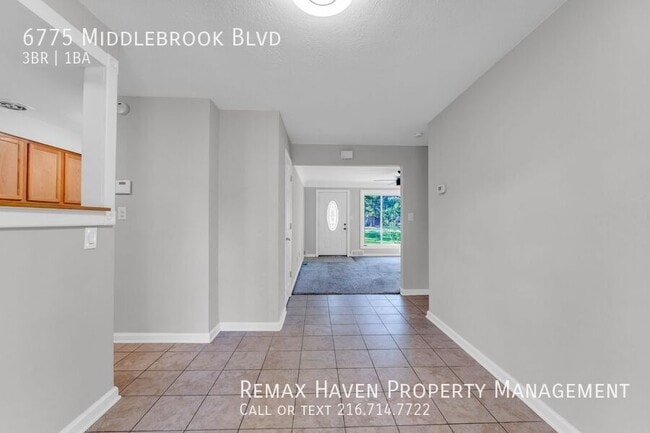 Building Photo - 6775 Middlebrook Blvd