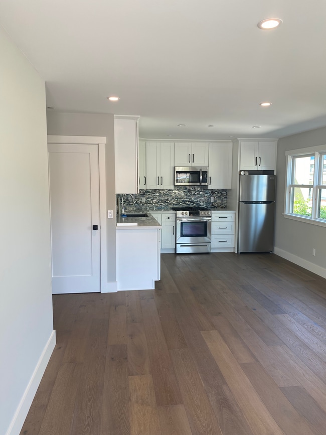 Kitchen/Pantry - 14 Tamalpais Ave