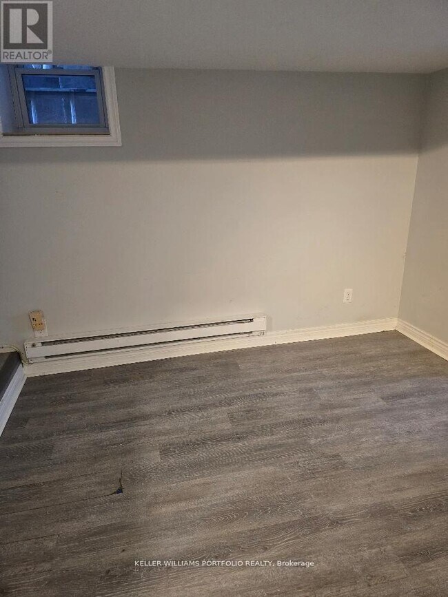 Photo du bâtiment - 223 Fairview Ave