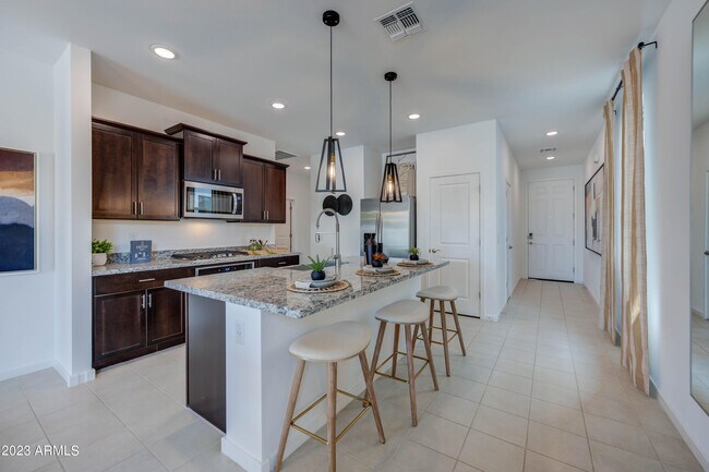 Foto del edificio - 4318 W Allen St