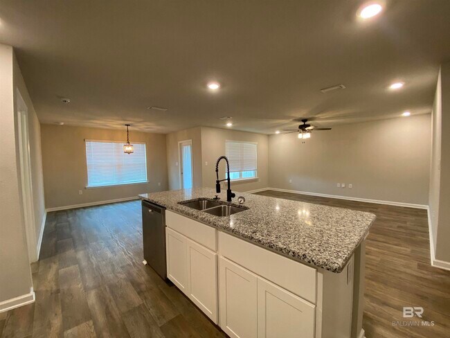 Foto del edificio - 23916 Avernus Lp