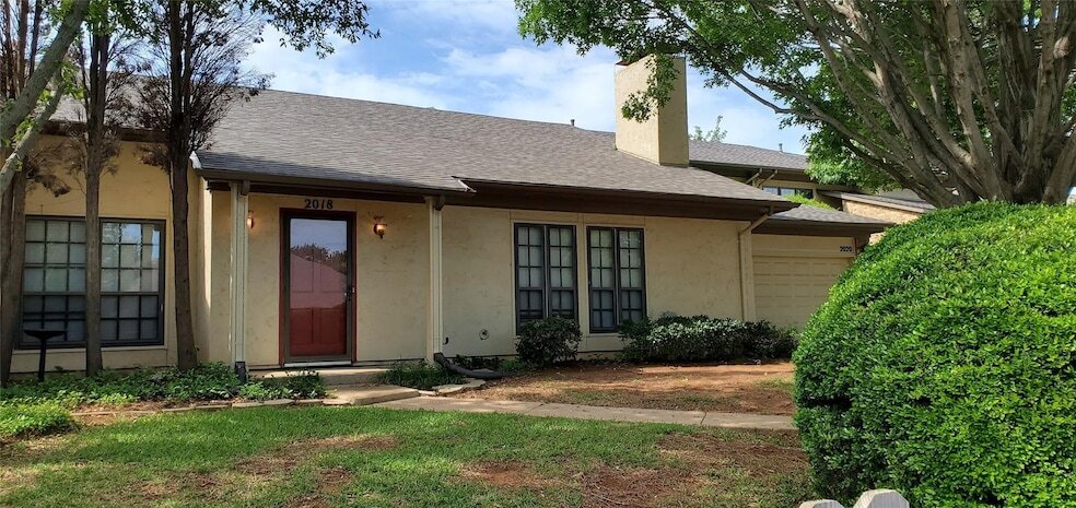 Primary Photo - 2018 Brookside Dr