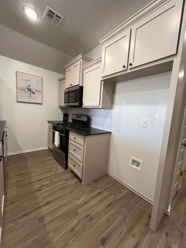 Foto del edificio - 1420 SW Texas Ave