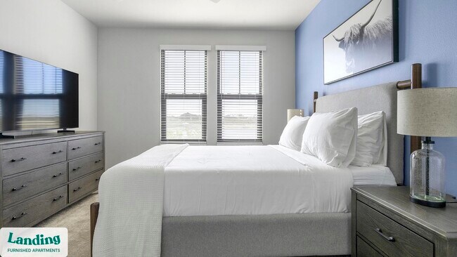 Building Photo - 6850 Foxtail Palm Wy