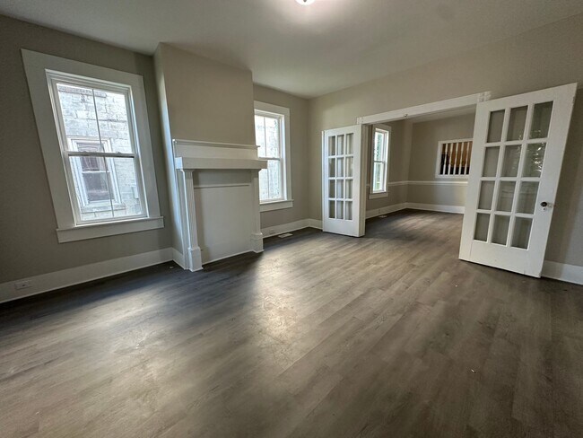 Foto del edificio - 213 E Gale St