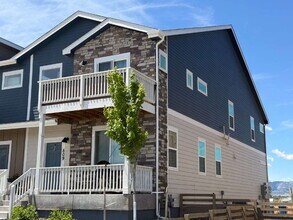 Building Photo - 809 Waterthrush Ln