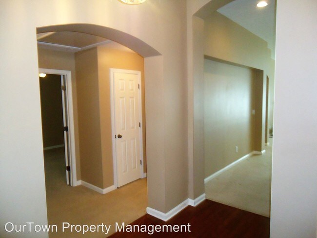 Foto del edificio - 9249 Harrington Cir