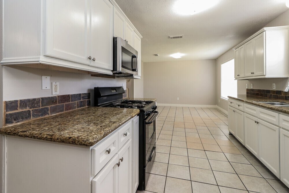 Foto del edificio - 3035 Cinnamon Glen Dr