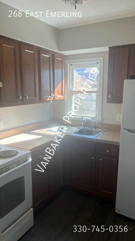 Foto del edificio - 268 East Emerling-