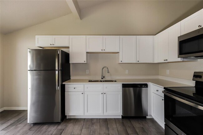 Building Photo - 1205 Windy Hill Dr