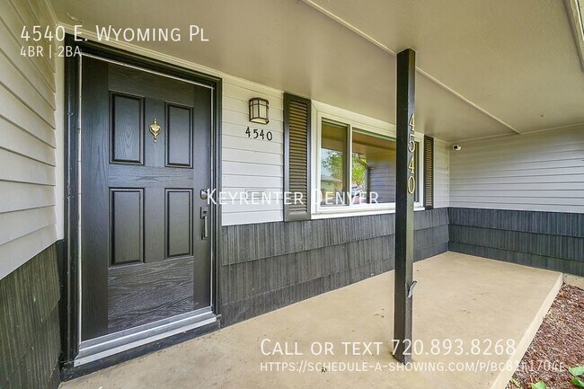 Building Photo - Beautifully Updated 4-Bedroom Home with Mo...