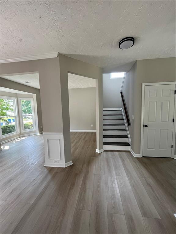 Building Photo - 2147 St Albans Pl