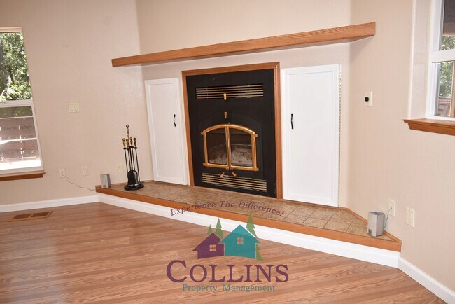 Building Photo - 12437 Silk Tassle Cir