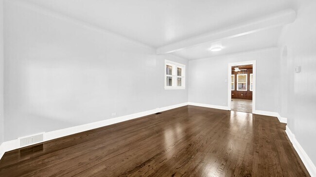 Foto del edificio - 3143 W 53rd Pl