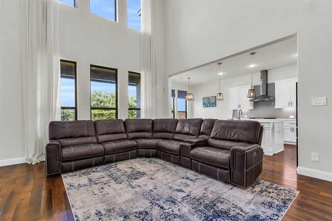 Building Photo - 3511 Solaro Ln