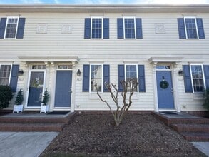 Building Photo - 5619 Fetzer Ave NW