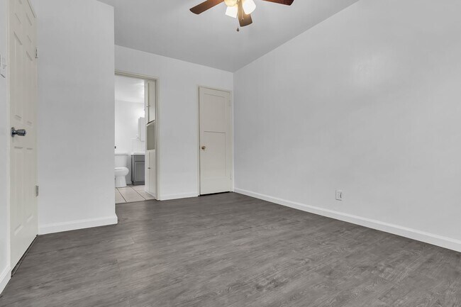 Foto del edificio - 447 E 101st St