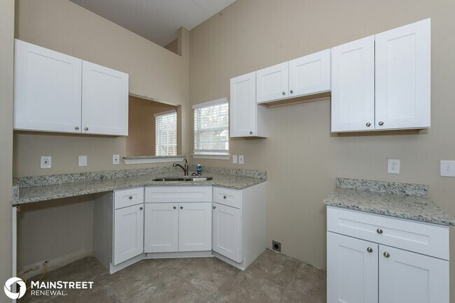 Building Photo - 632 Sycamore Dr, Jonesboro, GA 30238