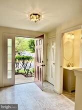 Building Photo - 14288 Glade Spring Dr