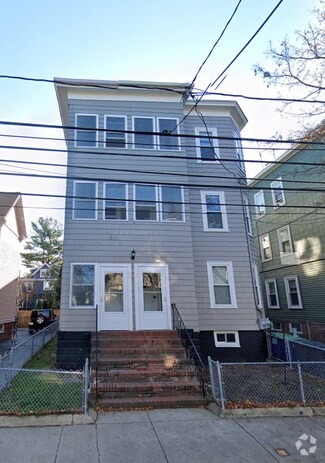 Building Photo - 42 Gorham St