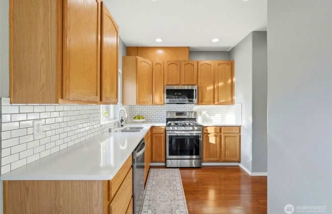 Building Photo - 20505 66th Dr NE