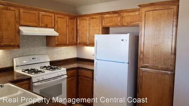 Foto del edificio - 2 br, 2.5 bath House - 478 Rockview