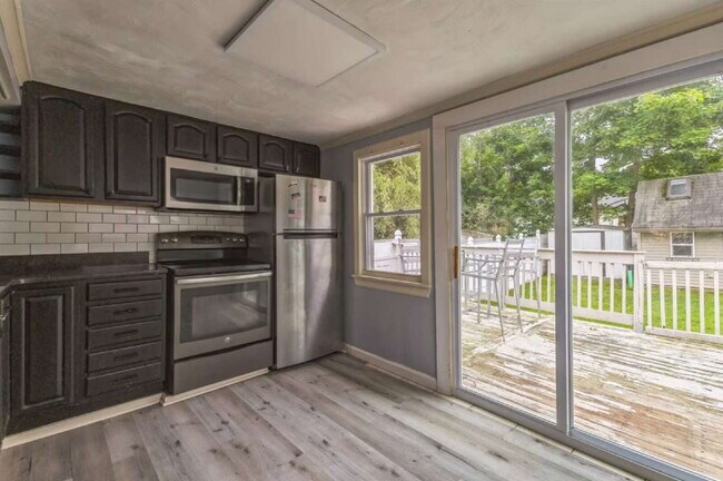 Foto del edificio - "Charming 2-Bed Retreat with Fireplace on ...