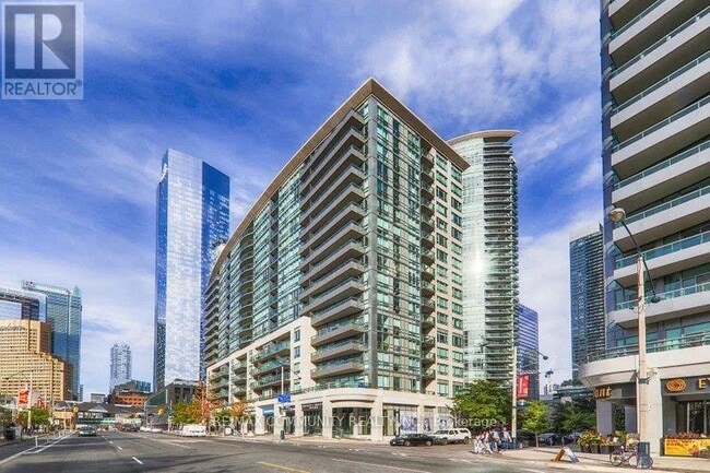 Building Photo - 51 Lower Simcoe St