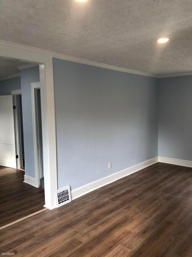 Foto del edificio - 3 br, 1.5 bath House - 822 East 155th Street
