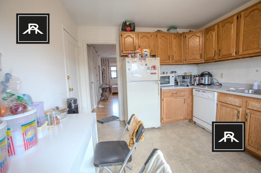 Primary Photo - 2 bedroom in Brookline MA 02446