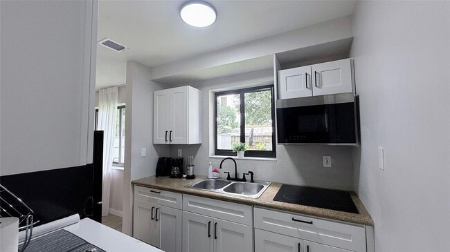 Foto del edificio - 433 NW 15th Way