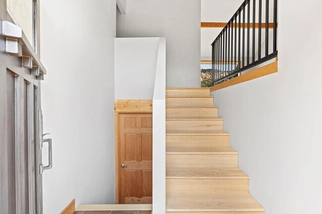 Foto del edificio - Introducing Your Dream Rental Home with a ...