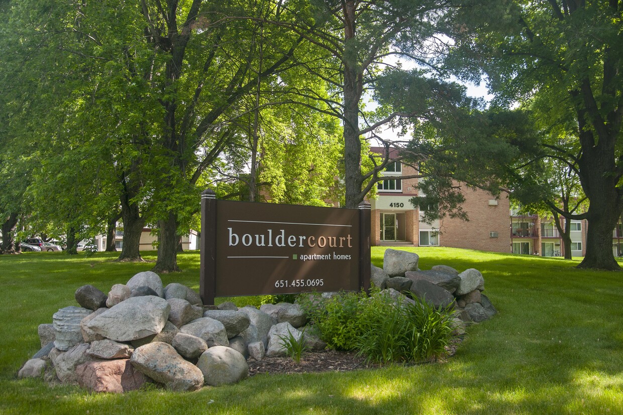 Primary Photo - Boulder Court