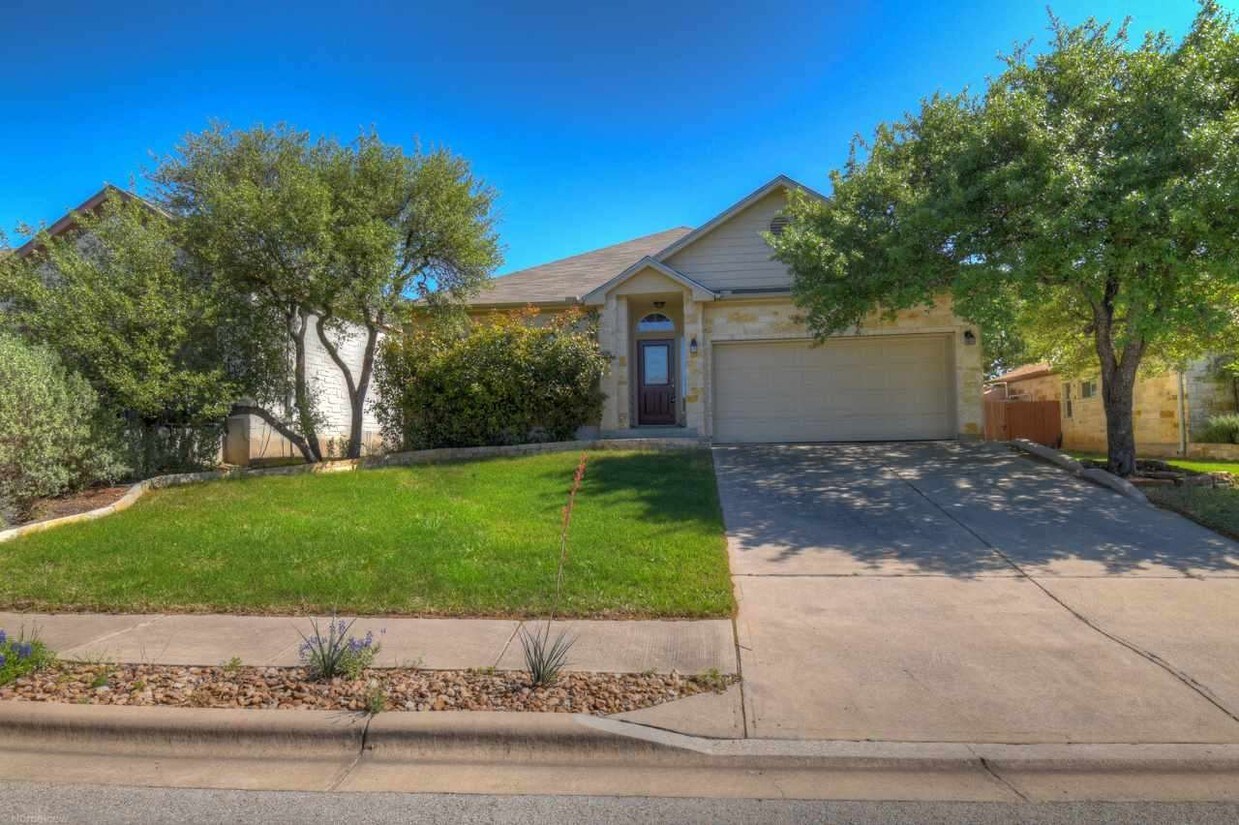 114 Primrose Ln, Marble Falls, TX 78654 House Rental in Marble Falls