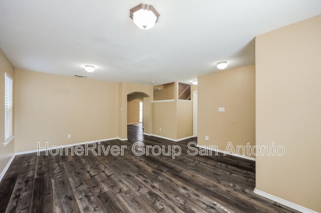 Building Photo - 119 Hallie Cove