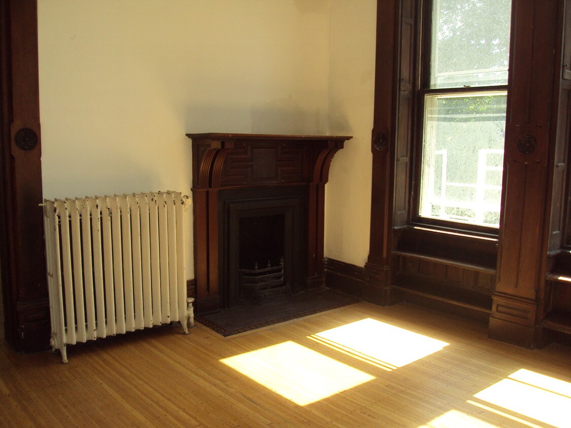 757 East Ave Unit 5, Rochester, NY 14607 Room for Rent in Rochester, NY