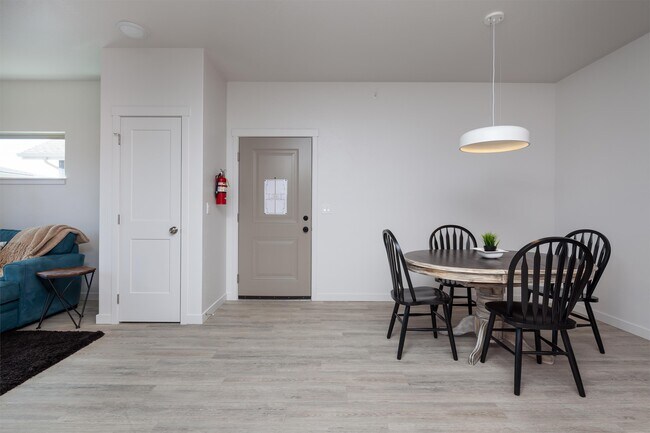 Foto del edificio - 206 Sawyer Ln