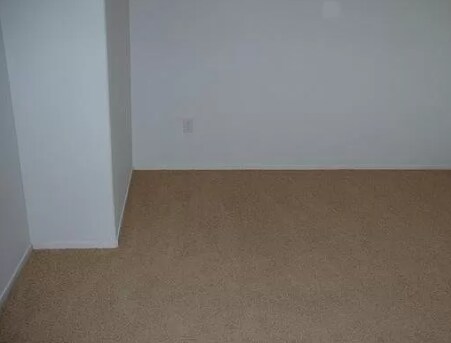 Building Photo - 5884 Paisley Ct