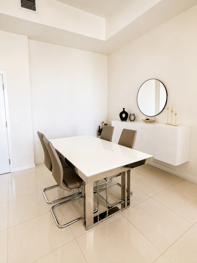 Foto del edificio - 7825 NW 107th Ave