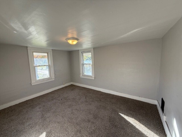 Building Photo - 227 Idylwild St NE